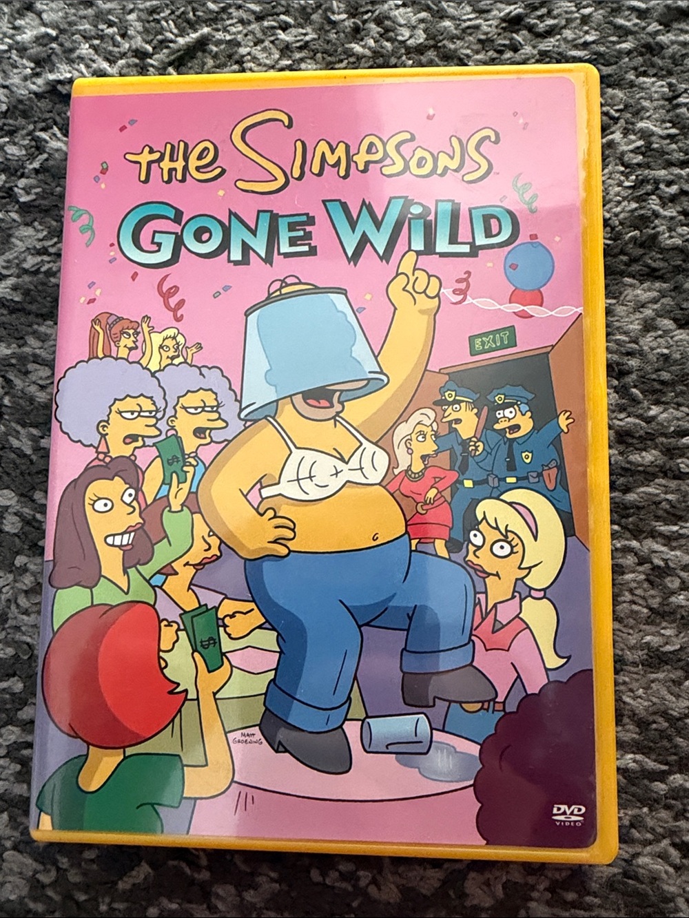 The Simpsons Gone Wild / Family Guy: The Freakin’ Sweet Collection comedy DVDs - Picture 6 of 9